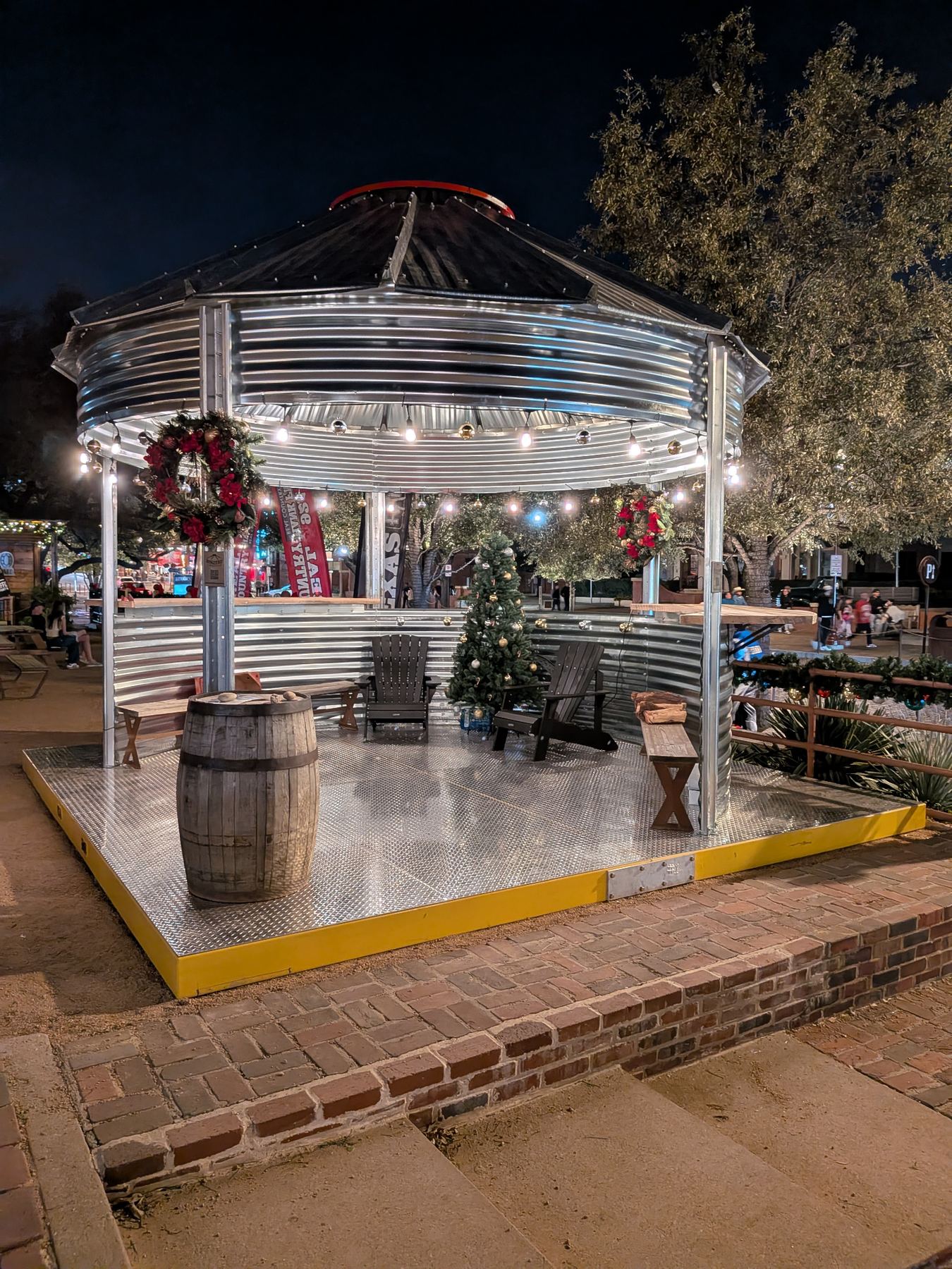 Binzebo lit up at night with holiday decor
